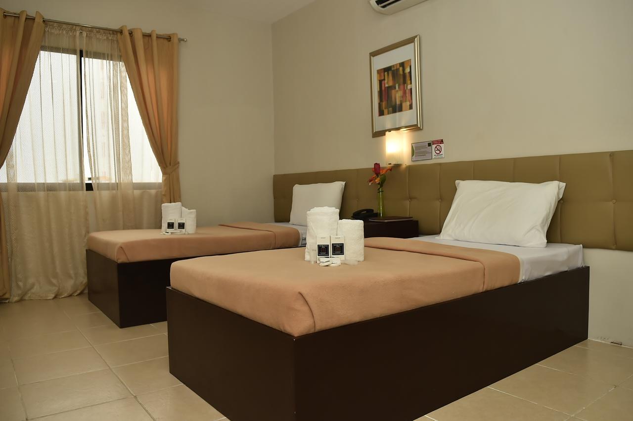 Columbus Plaza Hotel General Santos City Eksteriør billede