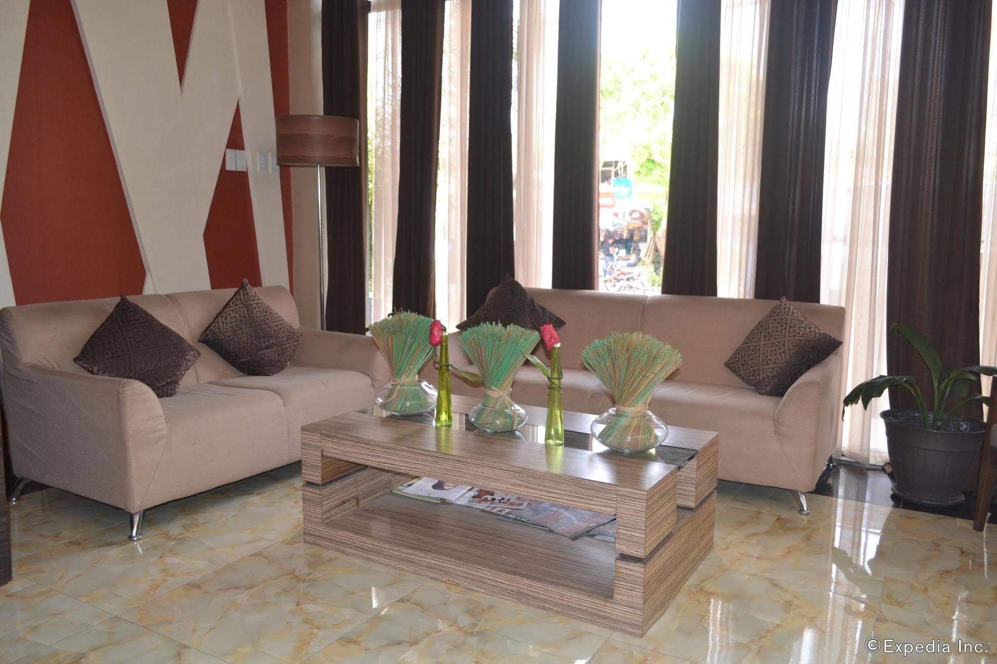 Columbus Plaza Hotel General Santos City Eksteriør billede